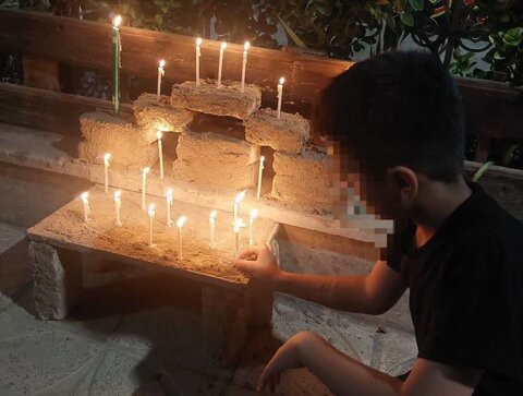 مراسم شام غریبان شب در خانه مهر نیکسا برگزار شد