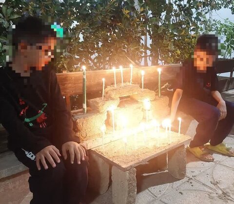 مراسم شام غریبان شب در خانه مهر نیکسا برگزار شد