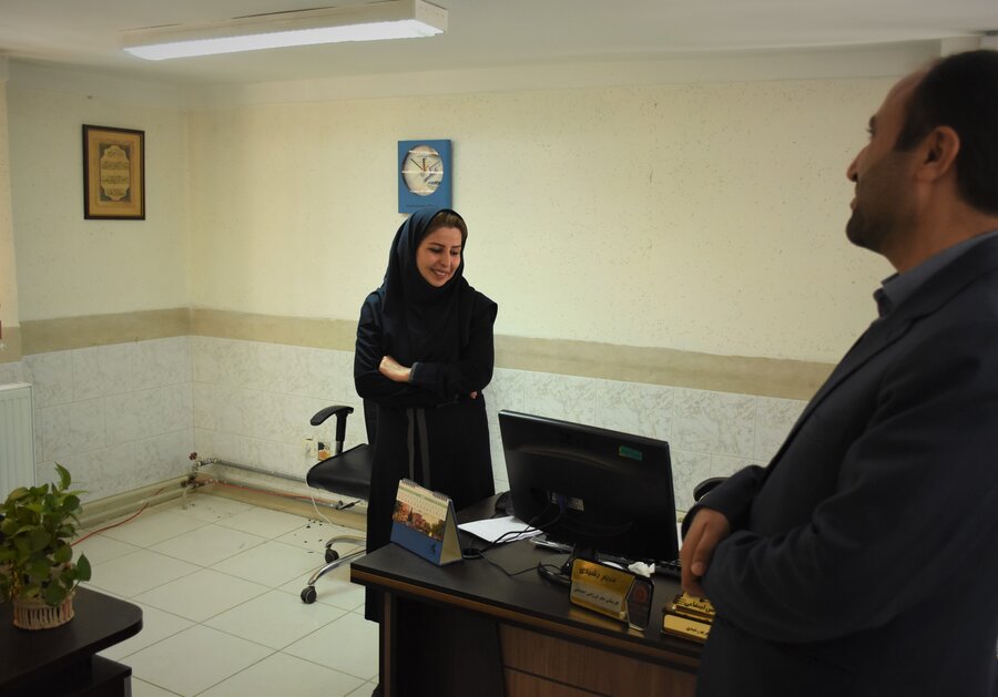میز ارتباطات مردمی
