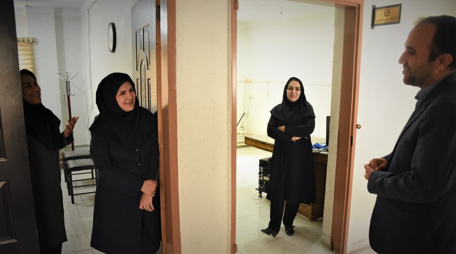 میز ارتباطات مردمی