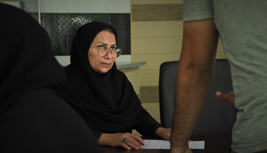 میز ارتباطات مردمی
