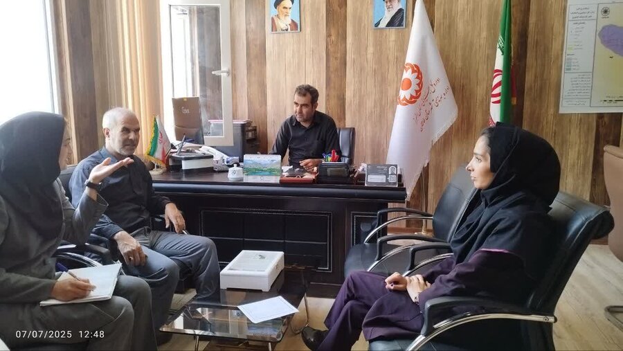 جلسه شورای اداری با موضوع برنامه ریزی هفته بهزیستی جلسه شورای اداری با موضوع برنامه ریزی هفته بهزیستی