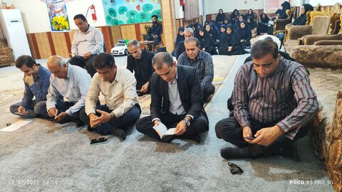 برگزاری مراسم زیارت عاشورا در شیرخوارگاه شهید ناجی بهزیستی شهرستان بوشهر با حضور مسئولین بهزیستی استان