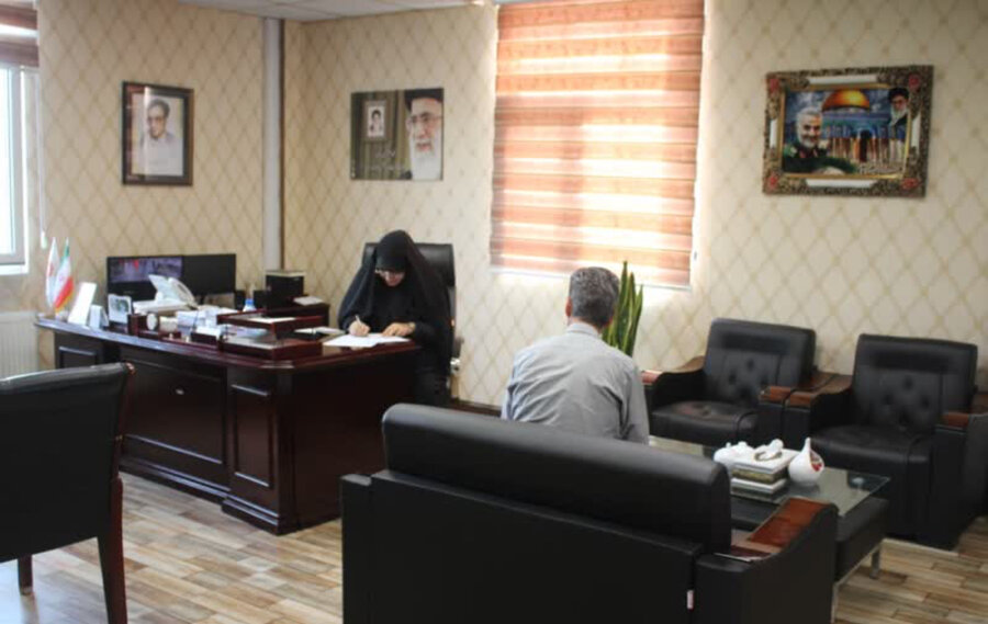 دیدار چهره‌به‌چهره مدیرکل بهزیستی البرز با جامعه هدف محترم