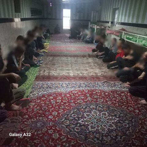 ساوجبلاغ | مراسم عزاداری شهادت امام سجاد علیه السلام در کمپ ترک اعتیاد آرامش گستران خور