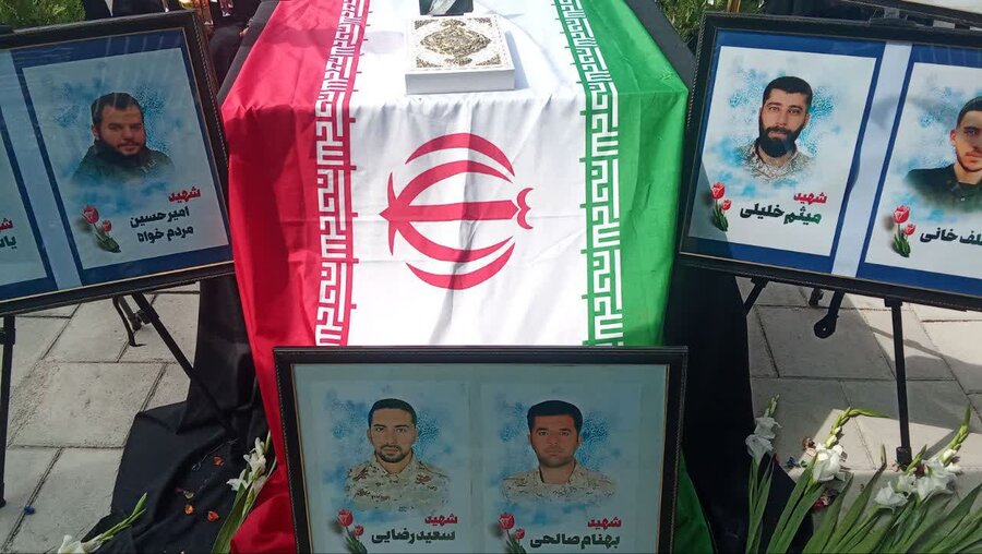 برگزاری مراسم محفل انس با قرآن کریم در مزار شهدای اقتدار در ارومیه