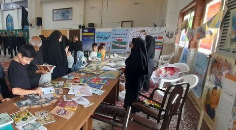 چهارباغ | بازدید فرماندار‌ و جمعی از مسئولین از نمایشگاه آگاهسازی از آسیب های اجتماعی مصرف مواد مخدر