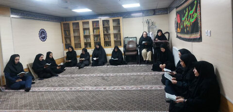 برگزاری مراسم هفتمین روز شهادت امام حسین (ع) و یاران باوفایش در ستاد بهزیستی استان البرز