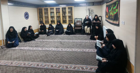 برگزاری مراسم هفتمین روز شهادت امام حسین (ع) و یاران باوفایش در ستاد بهزیستی استان البرز