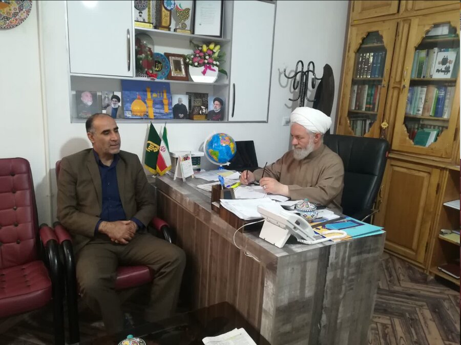 دیدار رئیس اداره بهزیستی شهرستان و امام جمعه اسدآباد / تاکید بر استفاده بهینه از تمامی ظرفیت های موجود