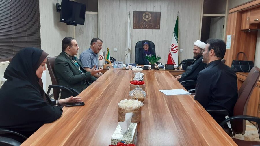 شهریار | برگزاری جلسه فرهنگی در اداره بهزیستی شهرستان با محوریت ترویج فرهنگ عاشورا