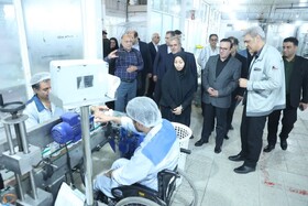 در رسانه | استاندار قزوین از واحد تولیدی پیشرو در استخدام معلولان بازدید کرد