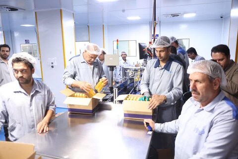 گزارش تصویری | بازدید استاندار قزوین از گروه بهداشتی فیروز در شهر صنعتی البرز