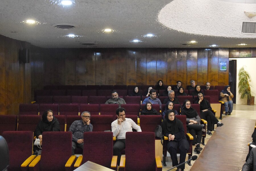 برگزاری نشست ارتقای آمادگی روانی کارکنان بهزیستی استان تهران در مواجهه با شرایط اضطراری