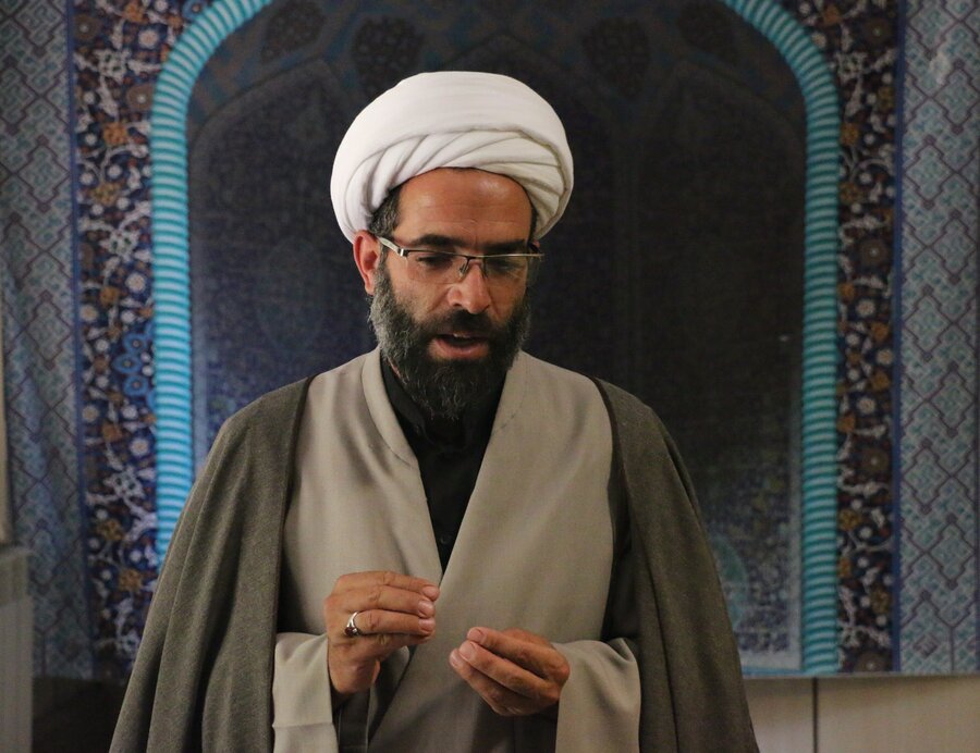 وحدت، رمز عبور از بحران‌ها و ایستادگی در برابر دشمنان است