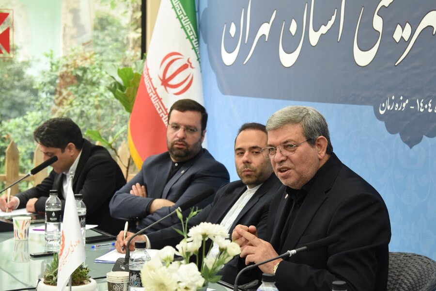 شورای اداری بهزیستی استان تهران با حضور دکتر سید جواد حسینی، معاون وزیر و رئیس سازمان بهزیستی کشور برگزار شد