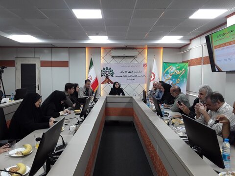 گزارش تصویری | نشست خبری مدیرکل بهزیستی استان قزوین با اصحاب رسانه ، بمناسبت گرامیداشت هفته بهزیستی برگزارشد.