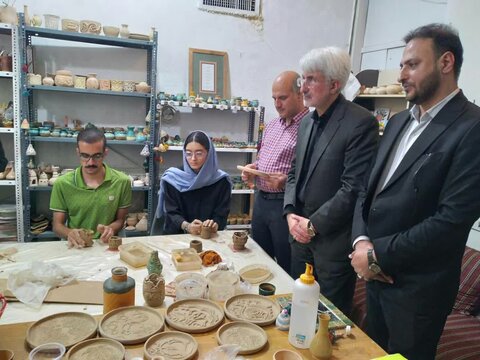 گزارش تصویری ۱|اولین تور رسانه ای مشترک بهزیستی و اداره کل فرهنگ و ارشاد  اسلامی فارس به مناسبت آغاز هفته ی بهزیستی برگزار شد