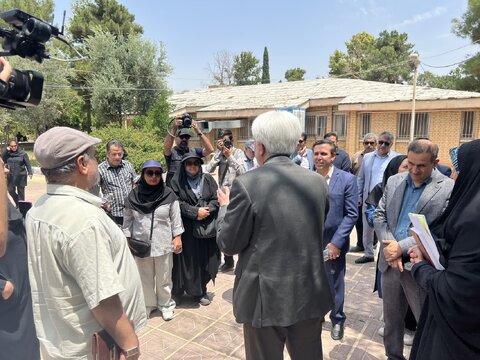 گزارش تصویری ۱|اولین تور رسانه ای مشترک بهزیستی و اداره کل فرهنگ و ارشاد  اسلامی فارس به مناسبت آغاز هفته ی بهزیستی برگزار شد