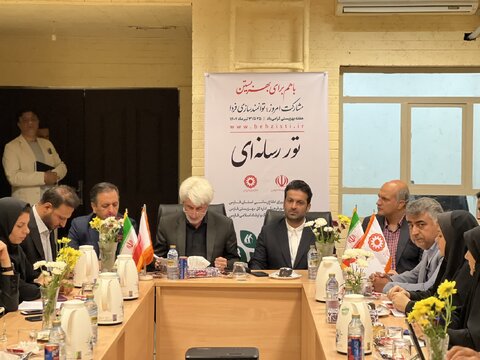 در رسانه|همزمان با هفته بهزیستی و تشریح عملکرد یک‌ساله رقم خورد
بیش از ۱۶۰ کودک بی‌سرپرست فارس در آغوش خانواده‌های فرزندپذیر