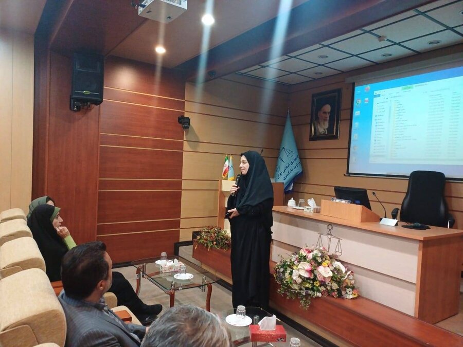 برگزاری کارگاه آموزشی مدل حمایت مددکاری طرح حمایت اجتماعی همه‌جانبه فعال از کودکان در موقعیت خیابان