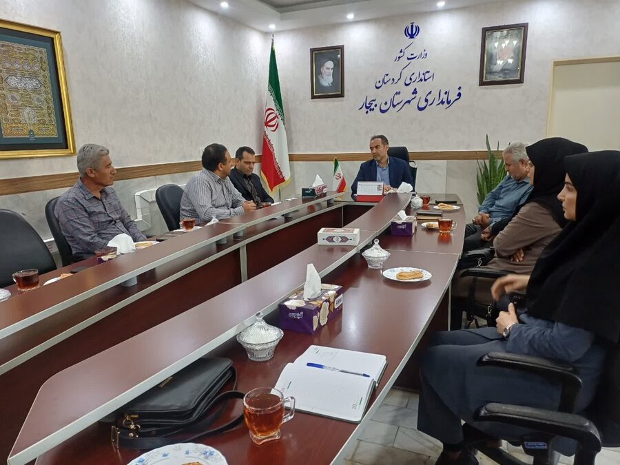 رؤسای بهزیستی و تأمین اجتماعی بیجار با فرماندار دیدار کردند