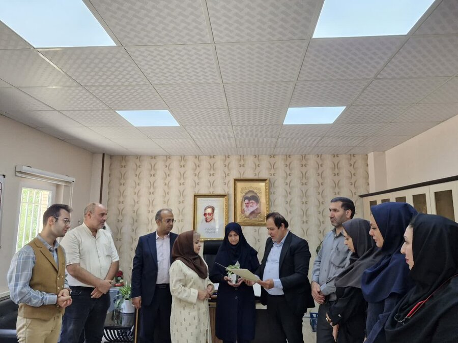 نشست خبری مدیر بهزیستی شهرستان کرج با اصحاب رسانه برگزار شد