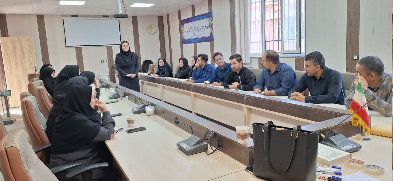 برگزاری کارگاه آموزشی کنترل و مدیریت استرس در زمان جنگ و بحران شهرستان رزن