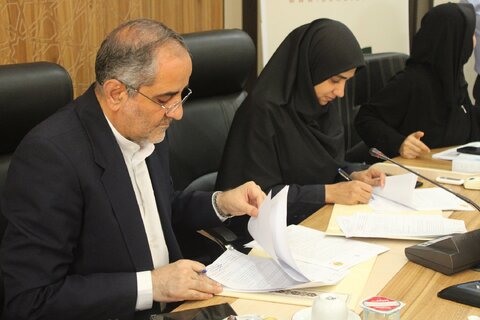 انعقاد قرارداد همکاری بین  بهزیستی هرمزگان و سازمان منطقه آزاد قشم برای غربالگری معلولیت های نادر