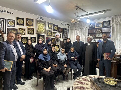 بازدید هیئت عالی‌رتبه جشنواره ملی نشان نیکوکاری از خیریه «همدم فتح‌المبین» مشهد