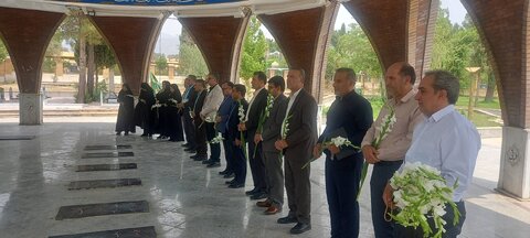 گزارش تصویری ادای احترام