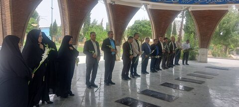 گزارش تصویری ادای احترام