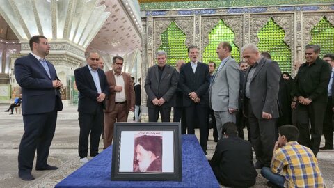 گزارش تصویری | تجدید میثاق کارکنان بهزیستی البرز با آرمان‌های امام راحل و شهدای گرانقدر در معیت معاون وزیر و رئیس سازمان بهزیستی کشور