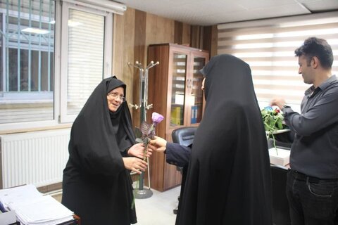 گزارش تصویری | تقدیر مدیرکل بهزیستی البرز از کارکنان به مناسبت آغاز هفته بهزیستی