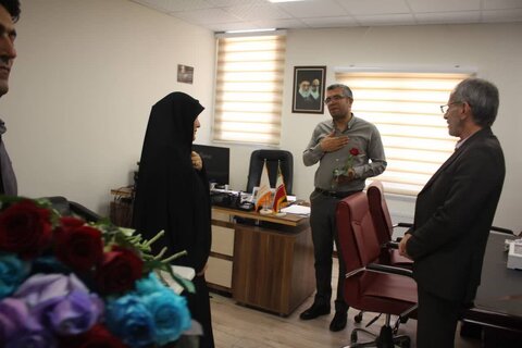گزارش تصویری | تقدیر مدیرکل بهزیستی البرز از کارکنان به مناسبت آغاز هفته بهزیستی