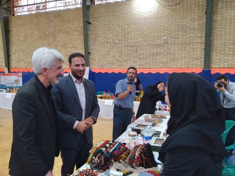 شیراز| افتتاح نمایشگاه صنایع دستی جامعه هدف بهزیستی شیراز  با حضور مدیر کل و معاونین بهزیستی فارس