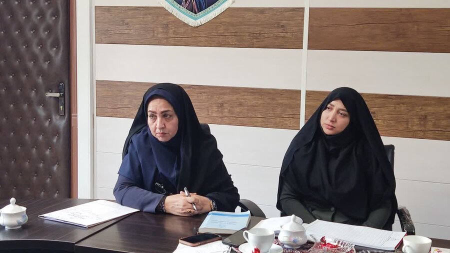 نشست مشترک معاون دادستان و سرپرست مجتمع قضایی حمایتی شوق با مدیران فرهنگی در مورد اکران فیلم "بحران خاموش (سالمندان)
