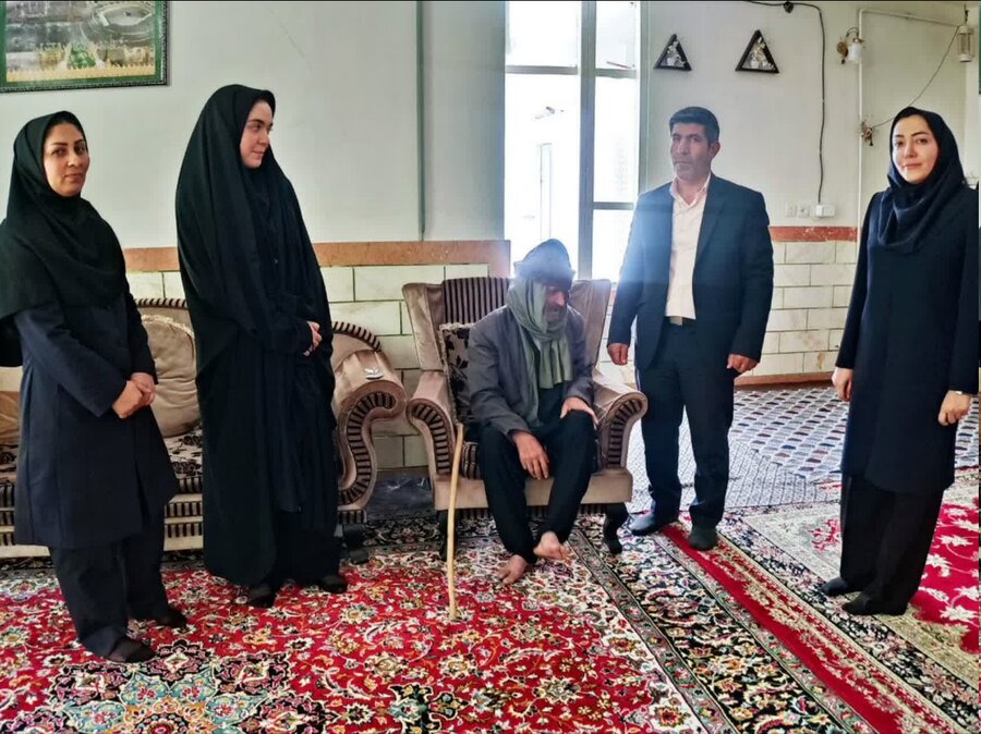  بازدید مشترک بهزیستی و شبکه بهداشت از مددجویان، هم‌زمان با هفته ملی خانواده در شهرستان درگزین