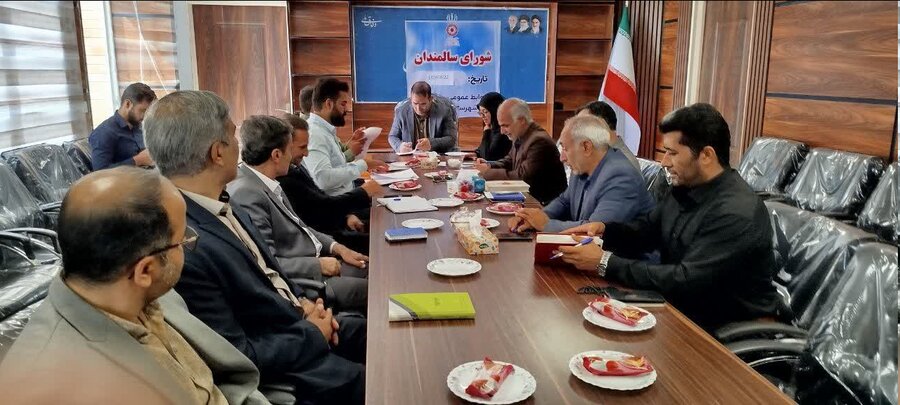ضرورت توجه ویژه به سالمندان در فامنین / نرخ ۱۲.۶ سالمندی در رزن ثبت شد