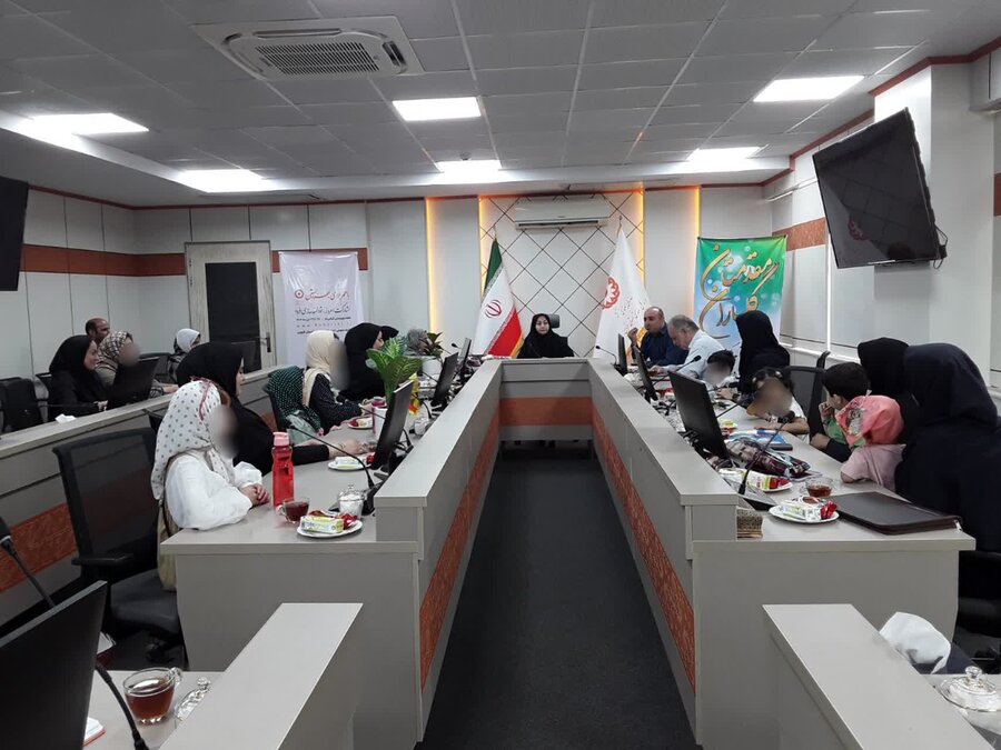 دیدار مدیرکل بهزیستی استان قزوین با فرزندان تحت پوشش مؤسسه خیریه راه فرشتگان آسمانی