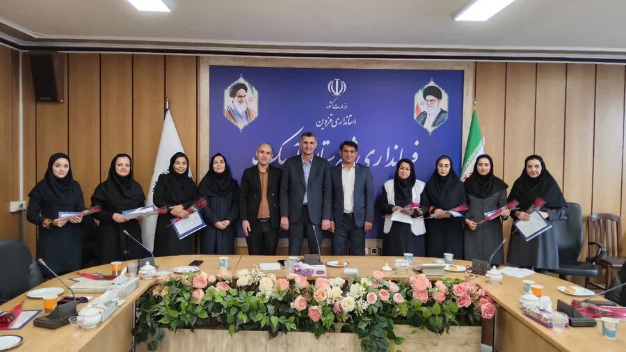 آبیک | دیدار فرماندار شهرستان آبیک با کارکنان بهزیستی این شهرستان