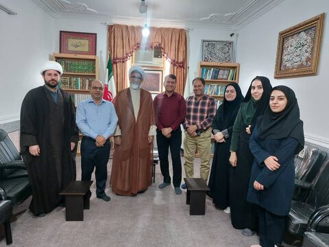 بستک| دیدار کارکنان اداره بهزیستی با امام جمعه شهرستان