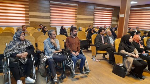 حضور معاون توانبخشی