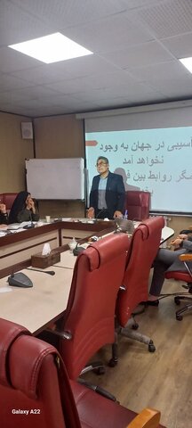 کارگاه توانمندسازی خانواده و آموزش والدین در دوران بلوغ و نوجوانی ویژه پرسنل بهزیستی استان البرز برگزار شد