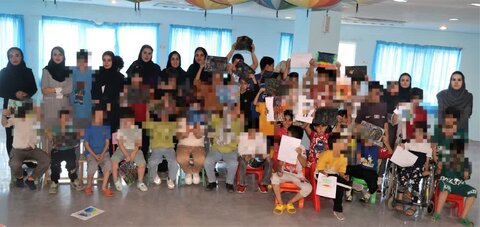 برنامه گروهی هنری اسکراچ‌بُرد در مرکز جامع نیلوفر کهریزک برگزار شد