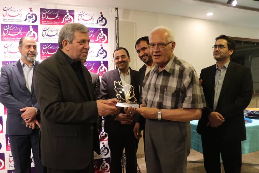 افتتاح ۴۰۴۷ طرح اشتغال‌زایی با حضور رئیس سازمان بهزیستی در کرمان