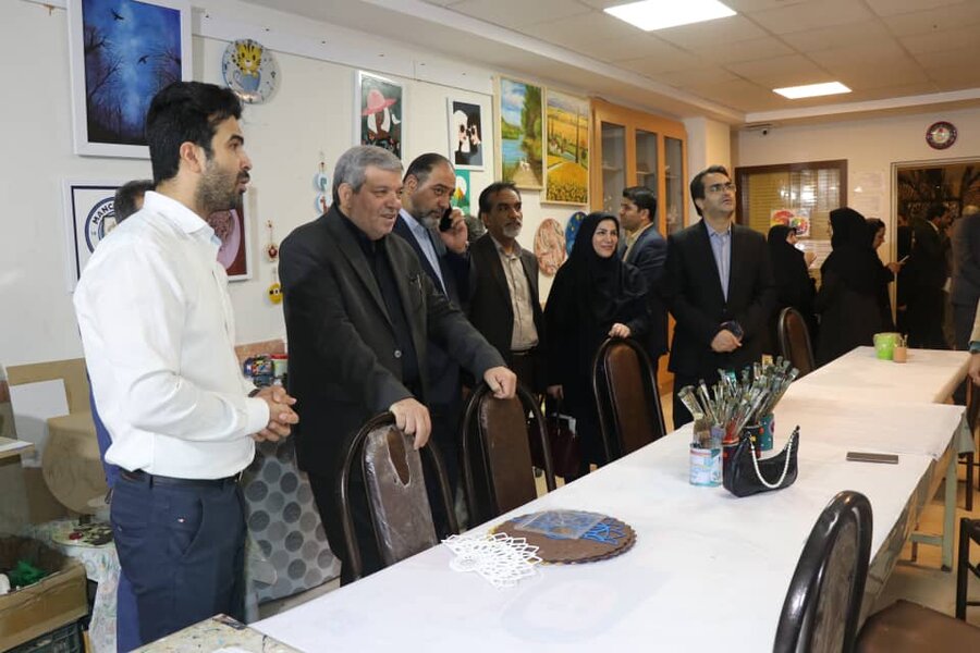 افتتاح ۴۰۴۷ طرح اشتغال‌زایی با حضور رئیس سازمان بهزیستی در کرمان