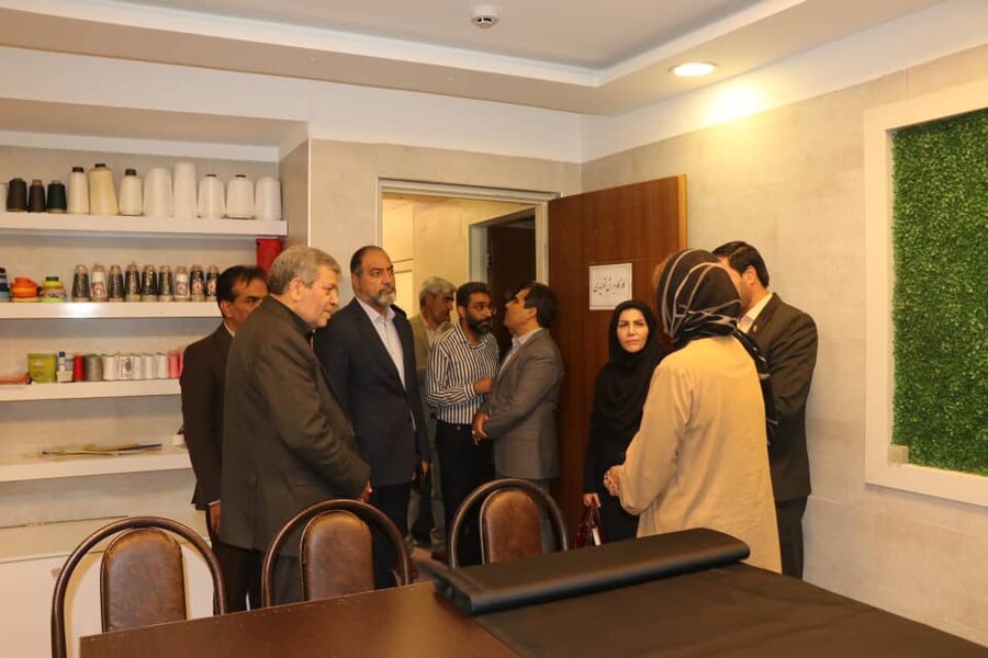 افتتاح ۴۰۴۷ طرح اشتغال‌زایی با حضور رئیس سازمان بهزیستی در کرمان