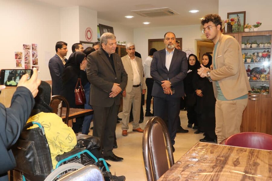 افتتاح ۴۰۴۷ طرح اشتغال‌زایی با حضور رئیس سازمان بهزیستی در کرمان