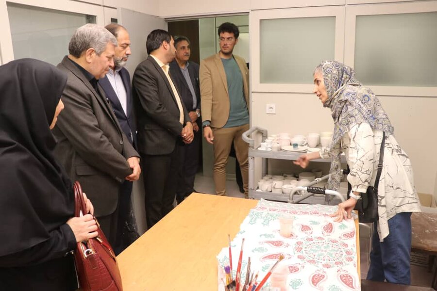 افتتاح ۴۰۴۷ طرح اشتغال‌زایی با حضور رئیس سازمان بهزیستی در کرمان